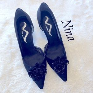 NINA Satin Open Side Heels w/ Gorgeous Floral Bow. Pointy Toes. Stunning!💝